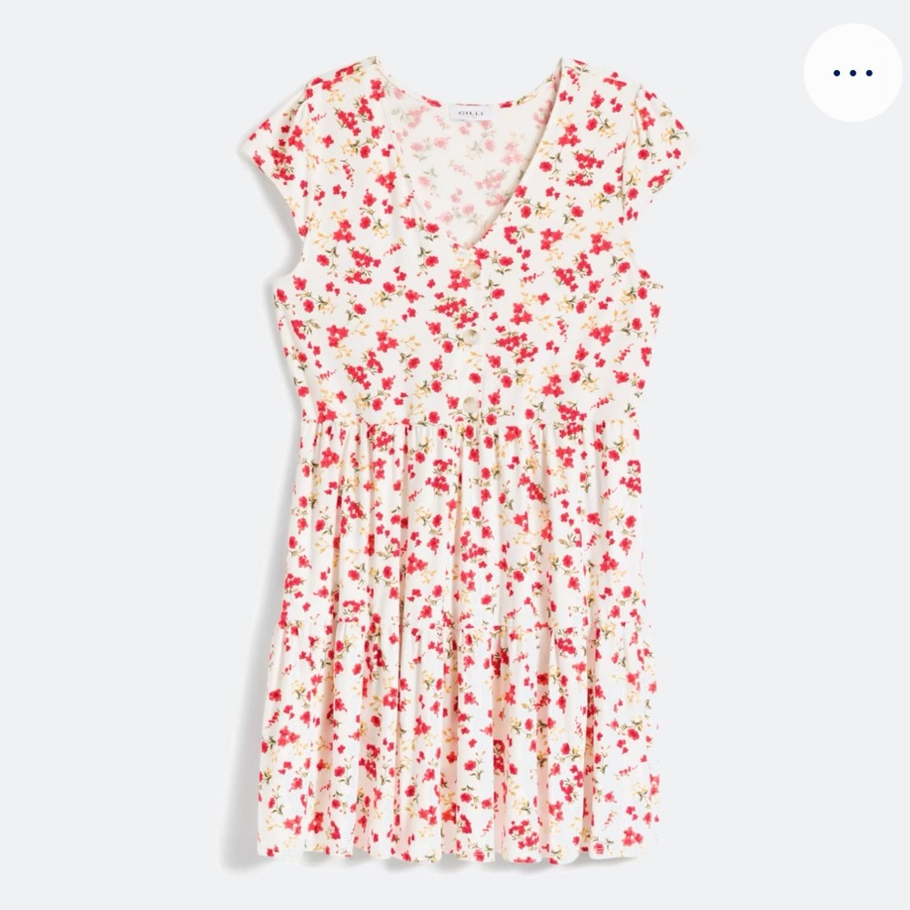 Women button detail floral dress